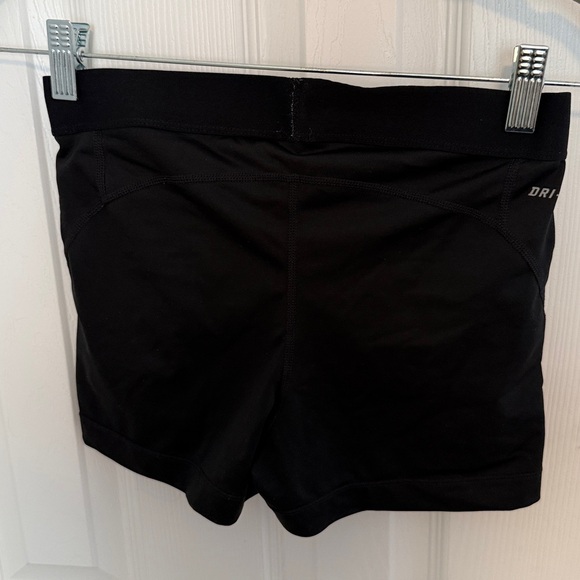 Nike Pro Women's Athletic Black Shorts - Picture 3 of 3